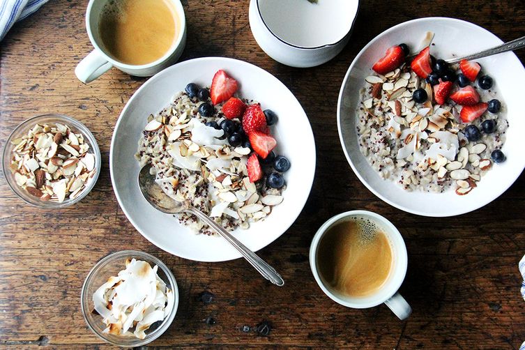 Quinoa and Oat Breakfast Porridge