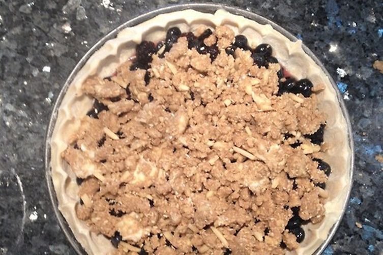 Black &amp; Blueberry Bourbon Crumble Pie