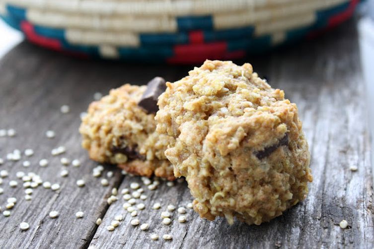 Quinoa Cookies with Coconut &amp; Chocolate Chunks