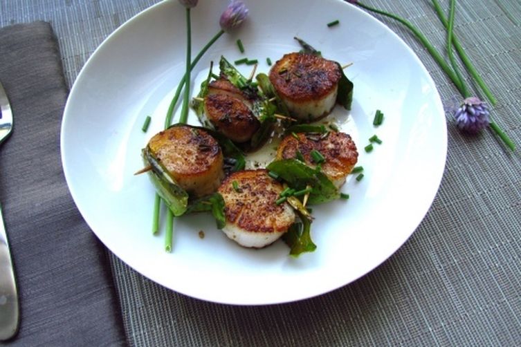 Kaffir Lime Scallops with Browned Butter