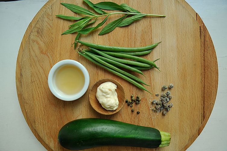 French Bean Salad with Tarragon and Green Peppercorn