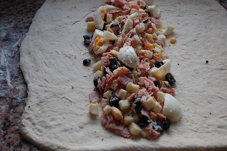 Casatiello Napoletano - Stuffed Italian Bread