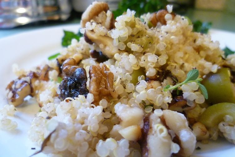 Quinoa with Walnuts, Goat Cheese, and Thyme