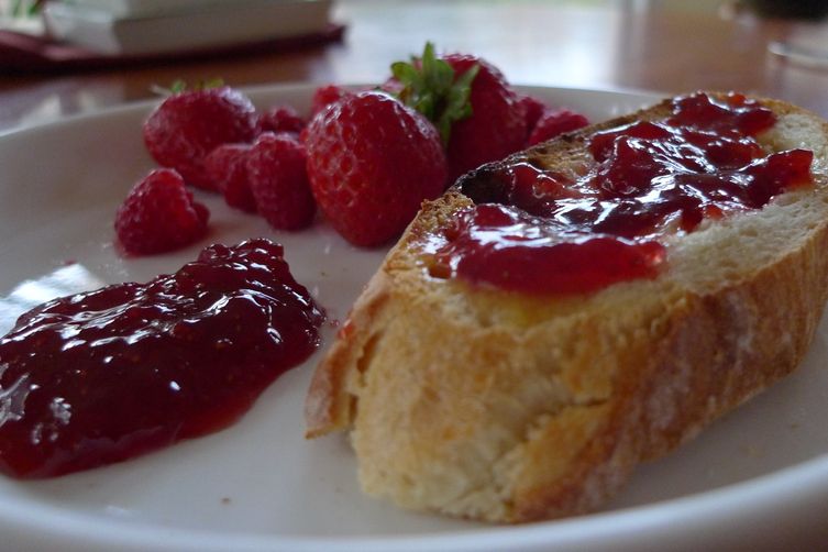 Strawberry Preserves: for when you feel like having magic (or a delicious memory) for breakfast