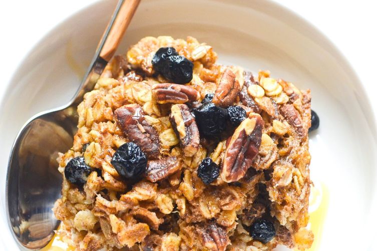 Blueberry Pecan Baked Oatmeal