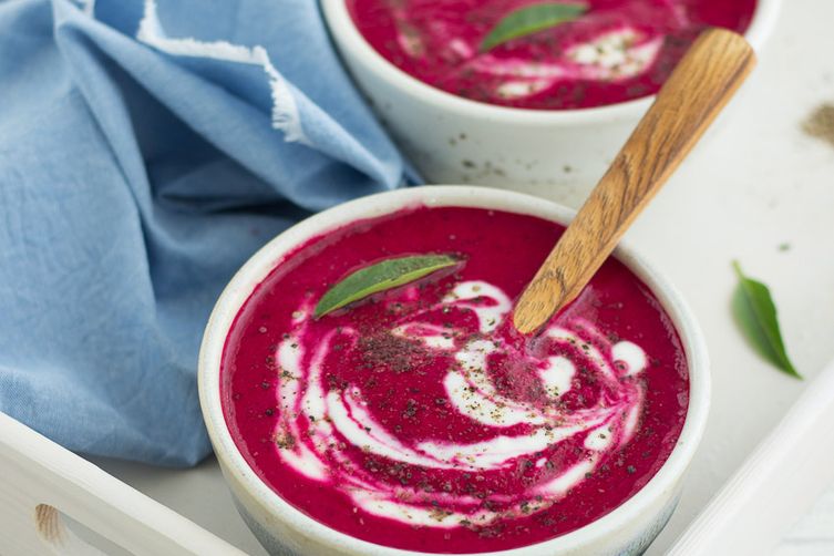 Chilled beetroot soup