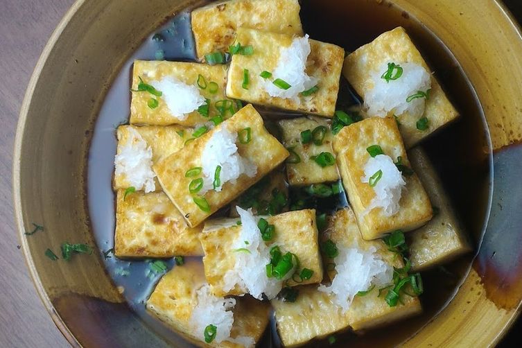 Grilled Tofu with Vietnamese-Style Dipping Sauce