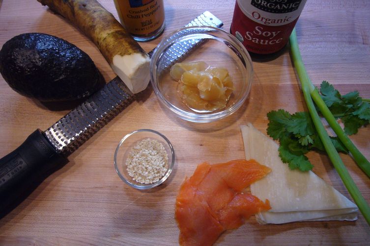 Asian guacamole with Smoked Salmon