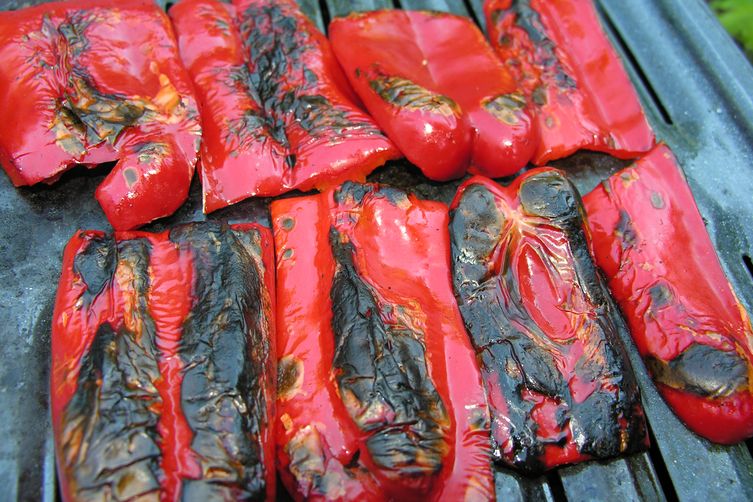Roasted red pepper and black cherry tomato bruschetta, Pollock style