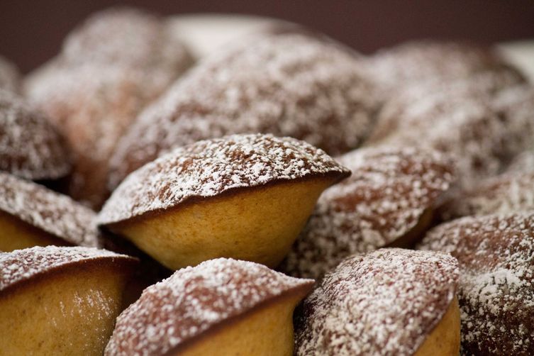 Orange Spiced Madeleines (baked when I'm tired of Winter)