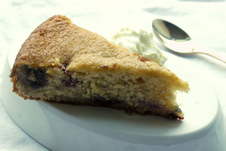 Banana Blueberry Tea-Time Cake