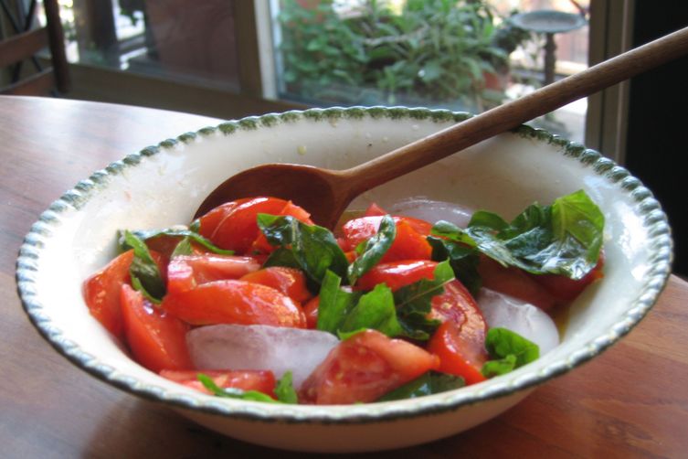 Summer Tomato Salad