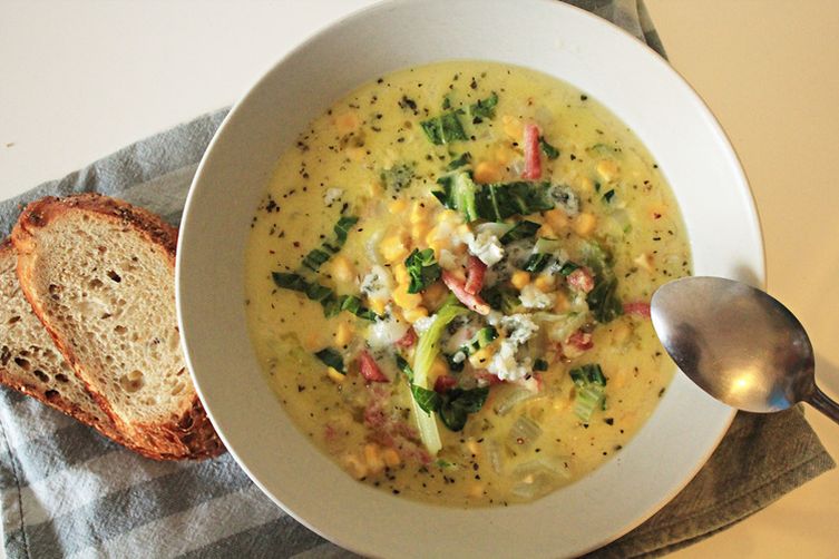 Heart-warming corn soup, with polenta, bacon, chards and gorgonzola