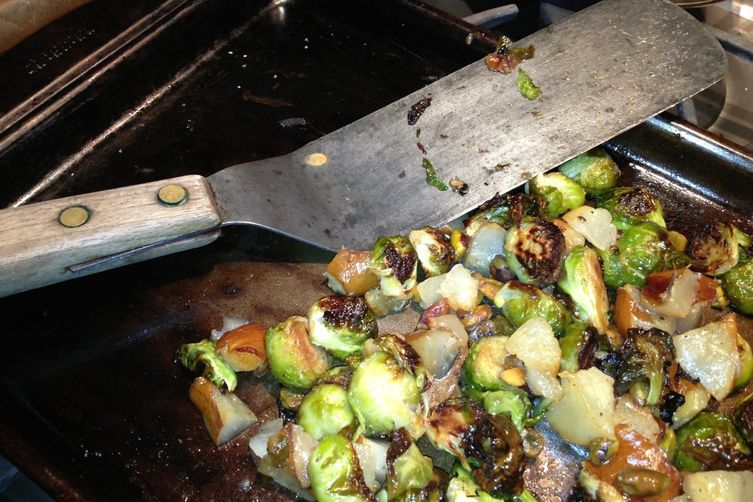 Roasted Brussels Sprouts With Pears &amp; Pistachios