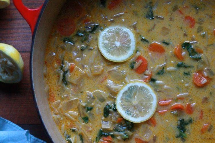Lemon and Spinach Orzo Soup