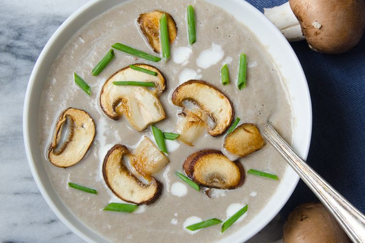 creamy mushroom bisque